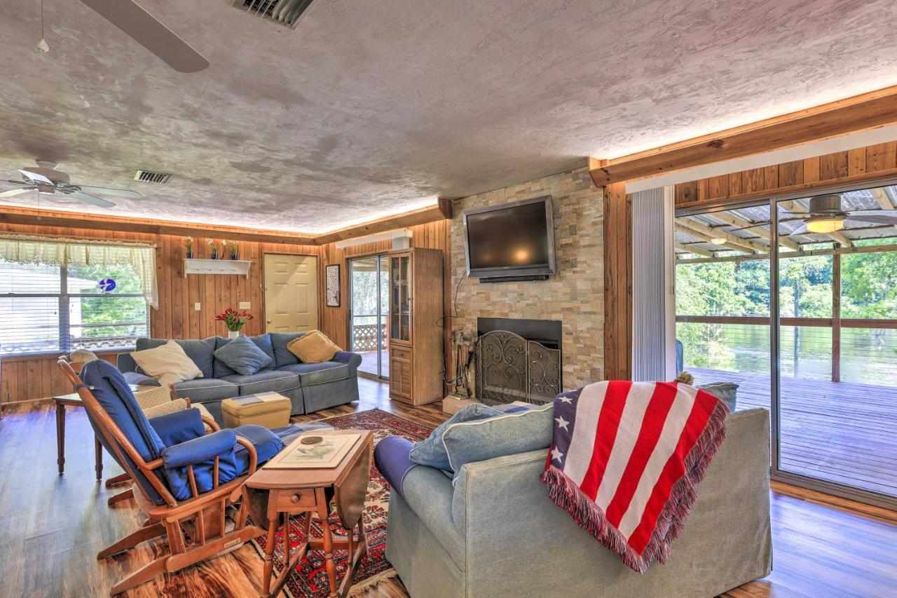 Charming Abode With Dock On The Suwannee River Bell Εξωτερικό φωτογραφία