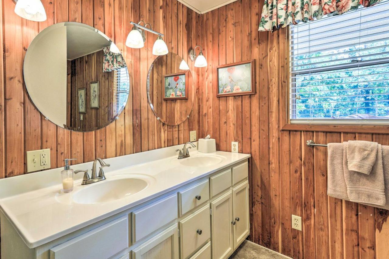 Charming Abode With Dock On The Suwannee River Bell Εξωτερικό φωτογραφία